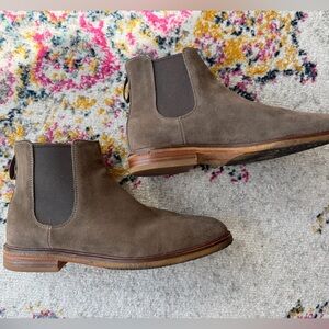 Clarks Men's Brown Suede Chelsea Boots